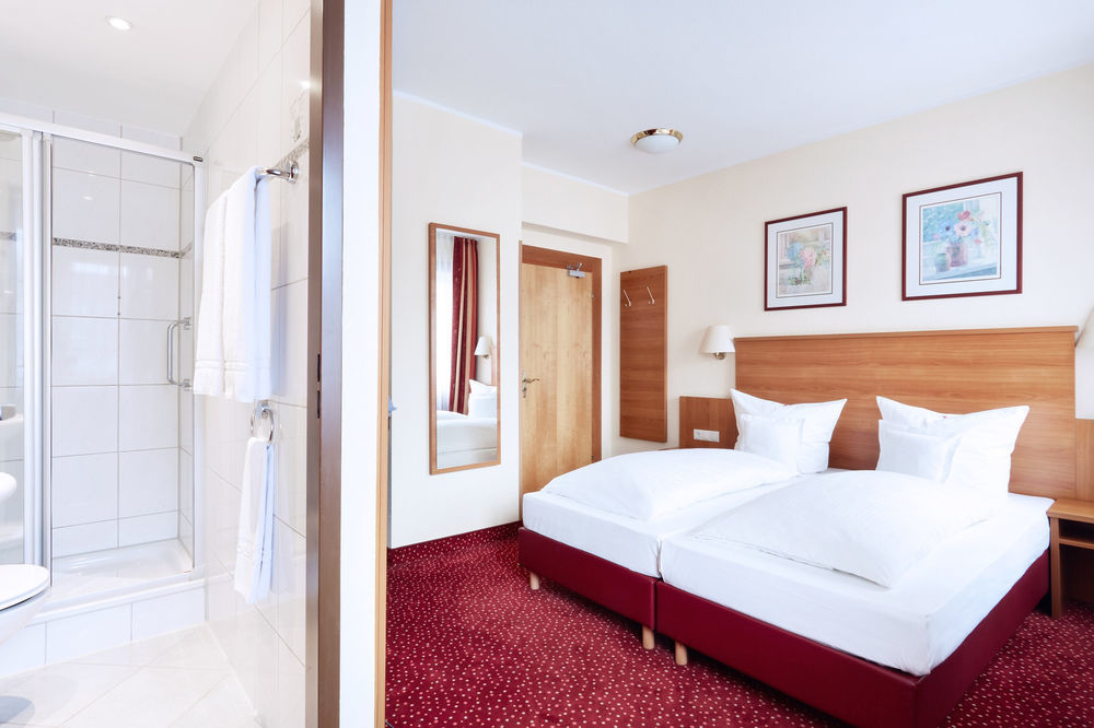 Doria Hotell Düsseldorf Exteriör bild