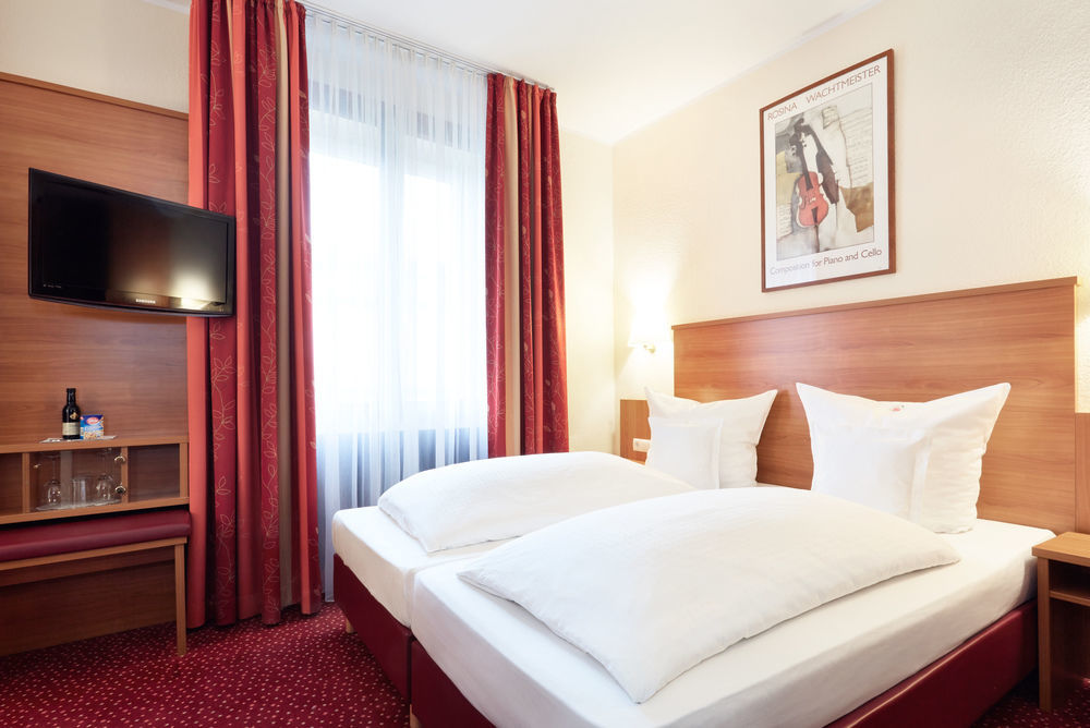 Doria Hotell Düsseldorf Exteriör bild
