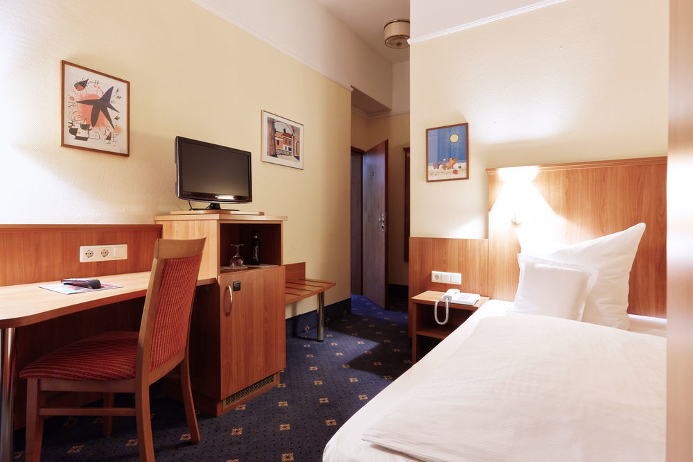 Doria Hotell Düsseldorf Exteriör bild